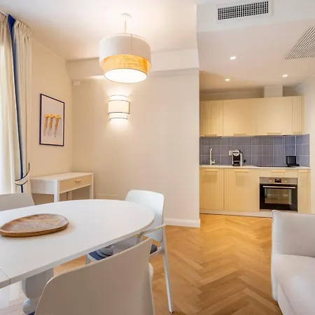 アパート A'mare Luxury ピエトラ・リーグレ