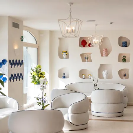 A'mare Luxury Apartment *