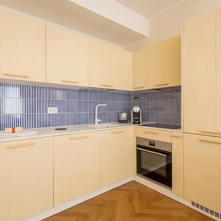 A'mare Luxury Apartment *
