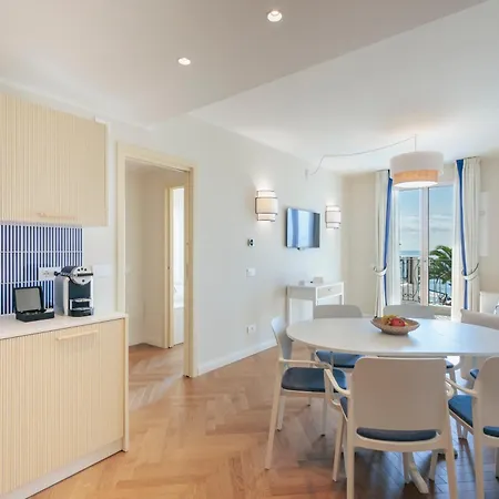 A'mare Luxury Apartment *