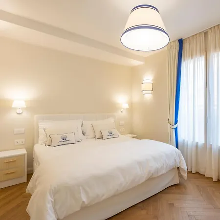 A'mare Luxury Appartamento *